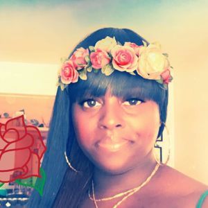 Meet your Posher, Genenita